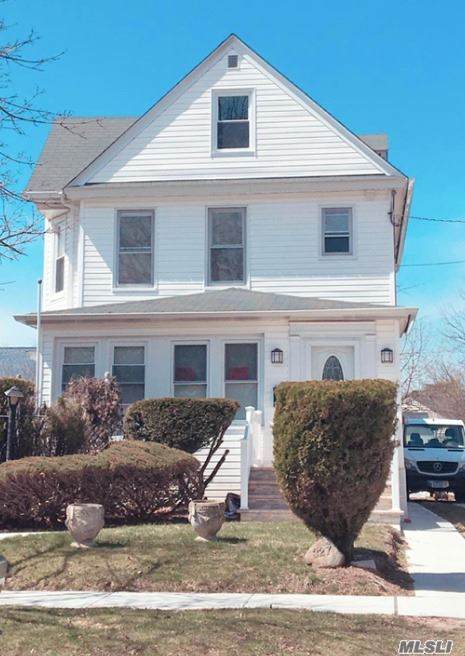 327 Earle Avenue - Photo 1