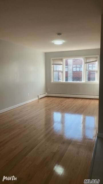 138-19 Lafayette Street - Photo 1