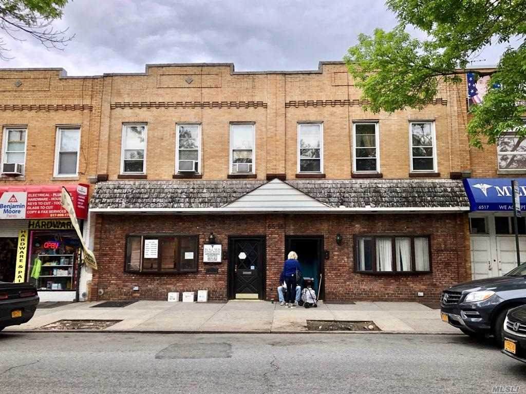 65-13 Myrtle Avenue - Photo 1