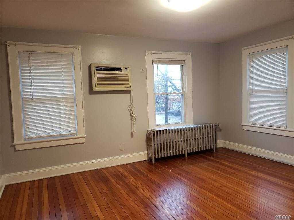 1924 Bellmore Avenue - Photo 1