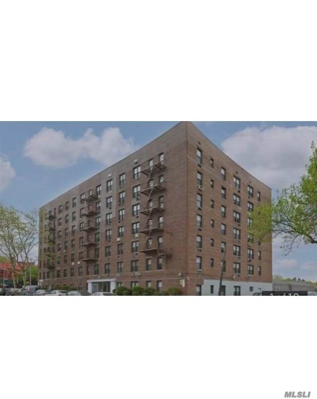 152-72 Melbourne Avenue - Photo 1