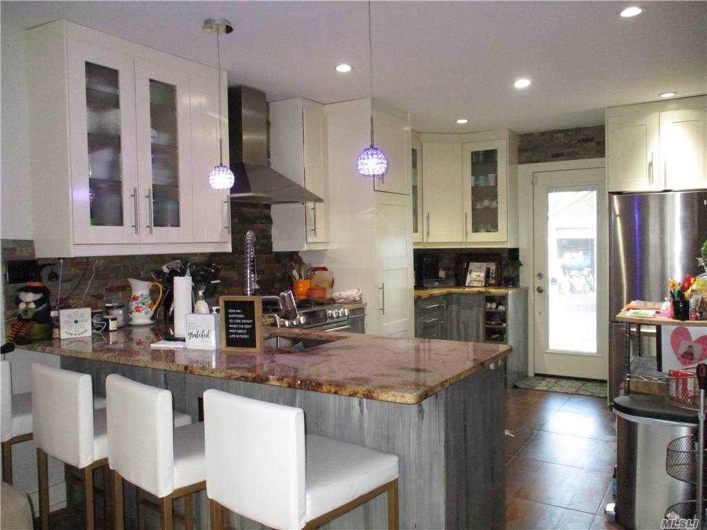 121 Harvard Street - Photo 1