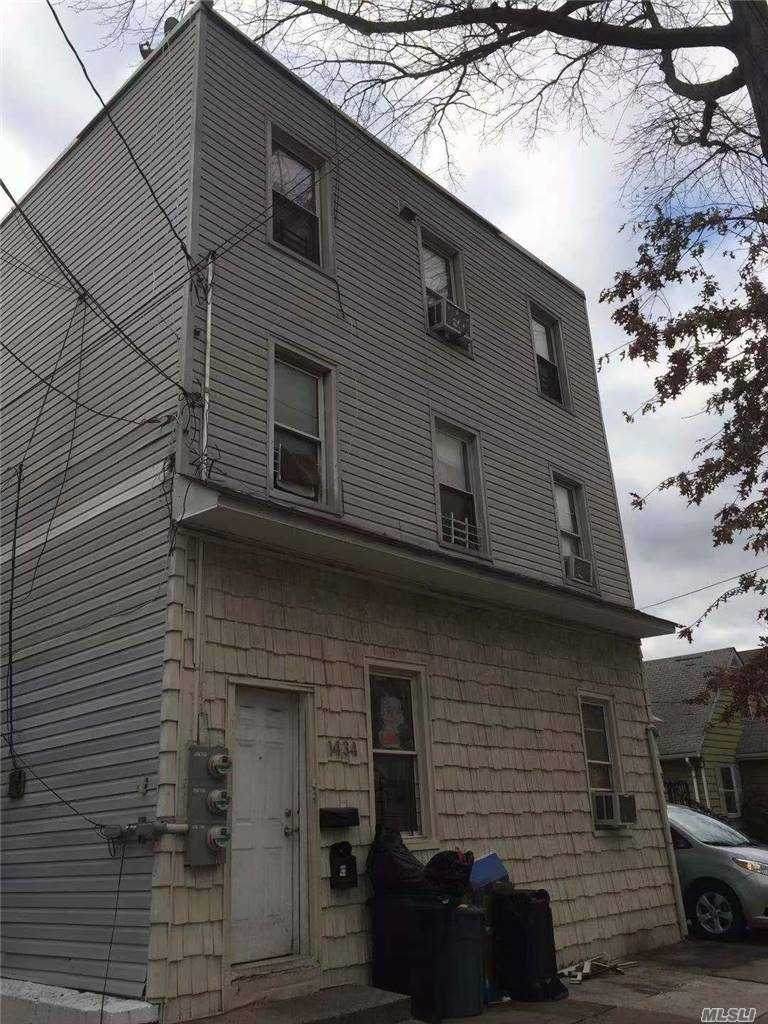 1434 Bay Street - Photo 1