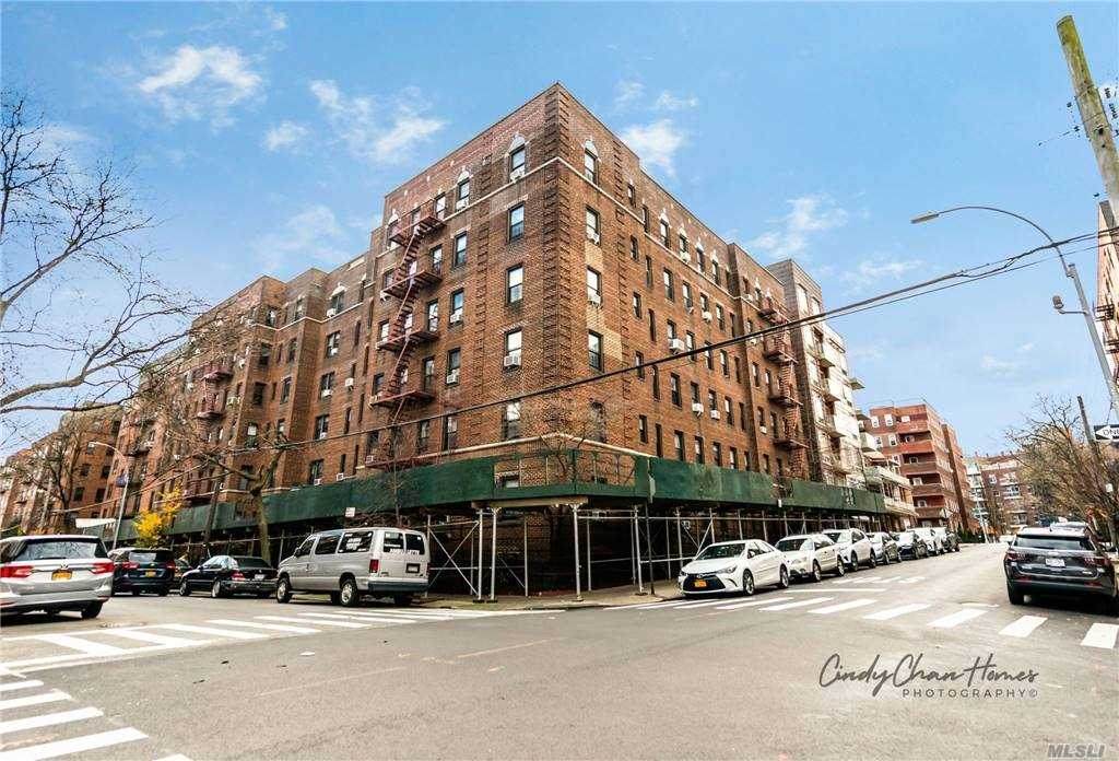 65-38 Booth St - Photo 1