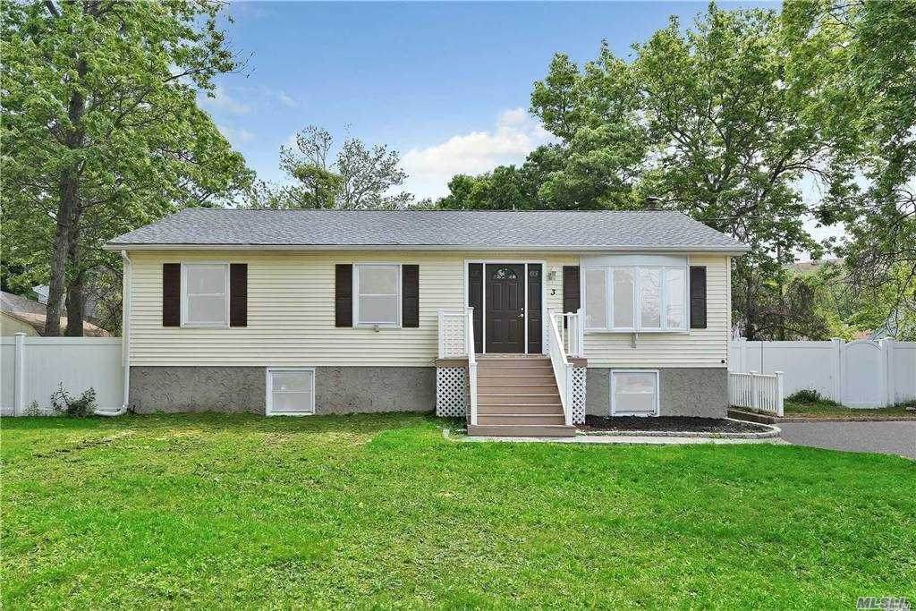 3 Sheridan Drive - Photo 1