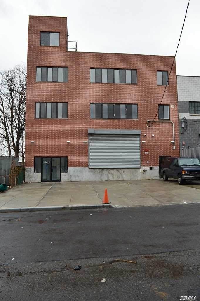 28-24 119 St - Photo 1