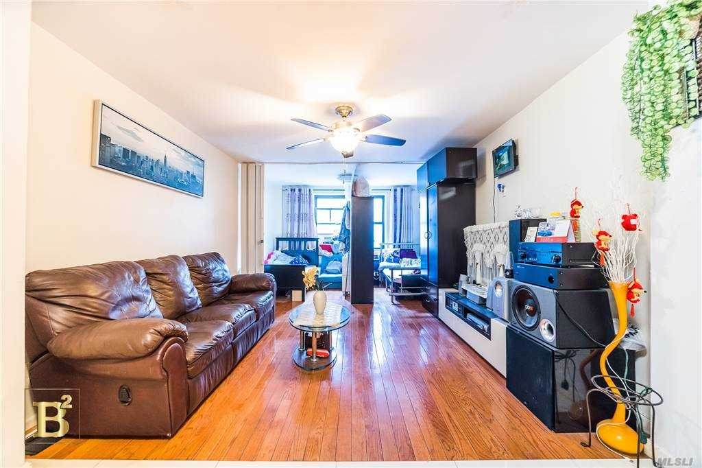 14340 Roosevelt Ave - Photo 1