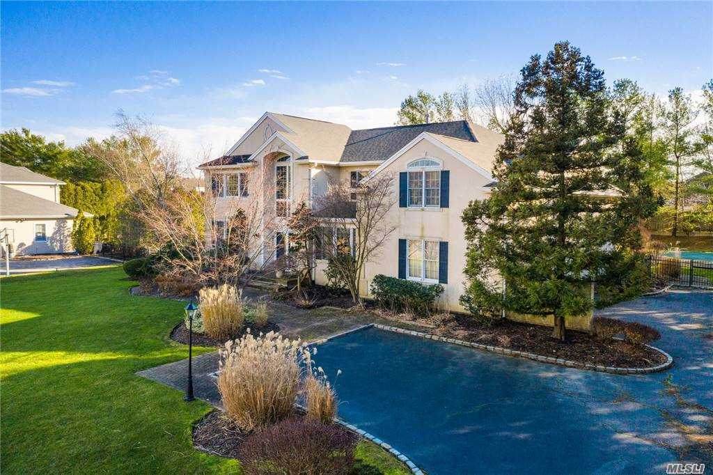 40 Woodbury Farms Drive - Photo 1