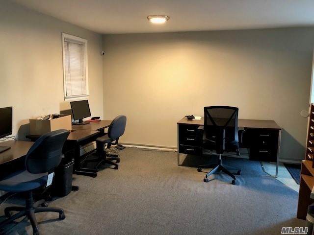 52 Park Avenue - Photo 1