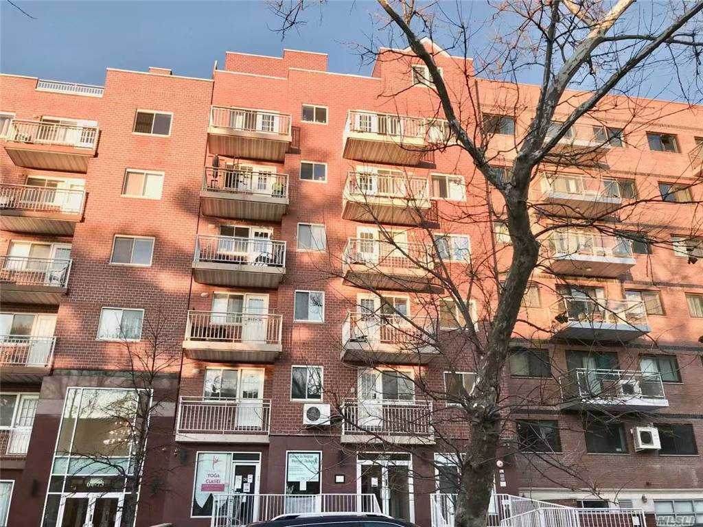 64-75 Austin Street - Photo 1