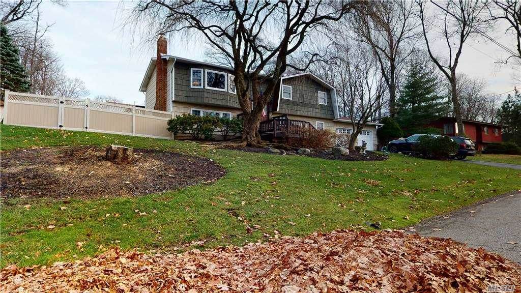 12 Landau Lane - Photo 1