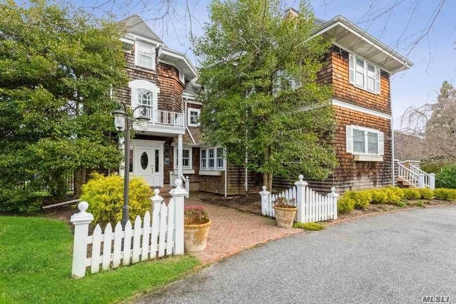92 Windsor Avenue - Photo 1