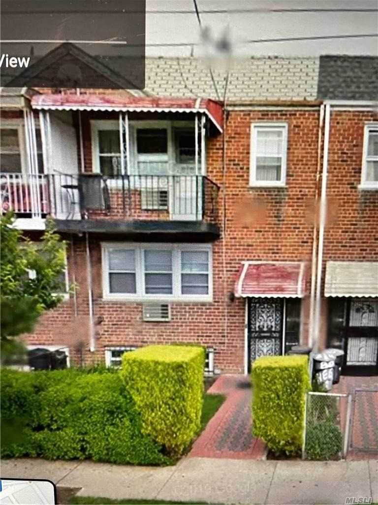 805 Hegeman Avenue - Photo 1