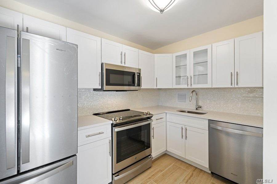 167-15 12th Avenue - Photo 1