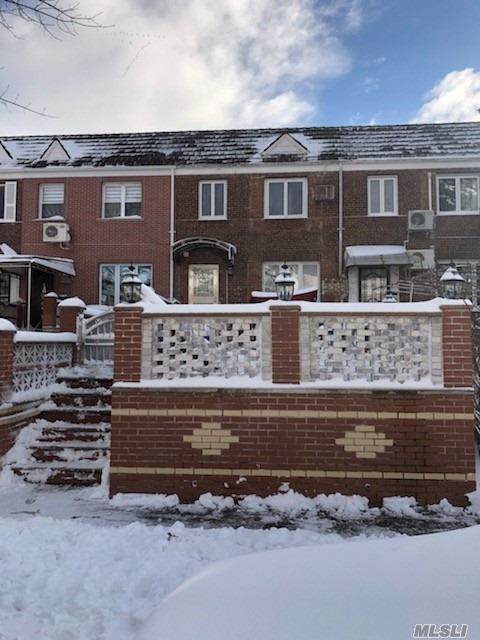 144-50 76 Road - Photo 1