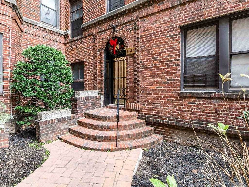 115-25 84 Avenue - Photo 1