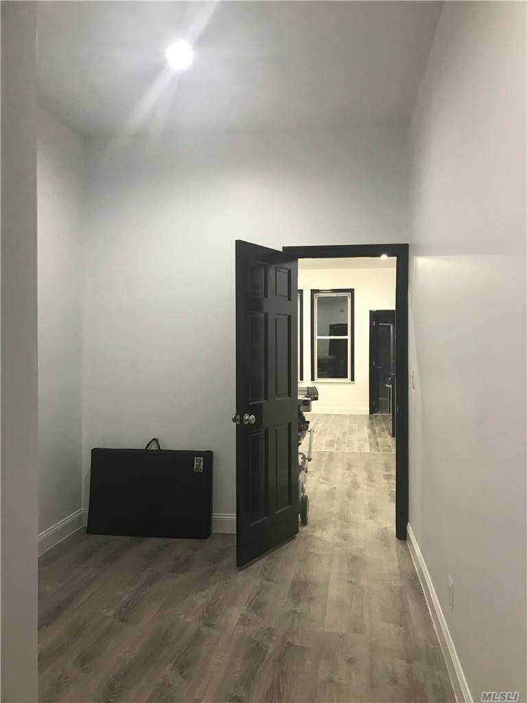 484 Onderdonk Avenue - Photo 1