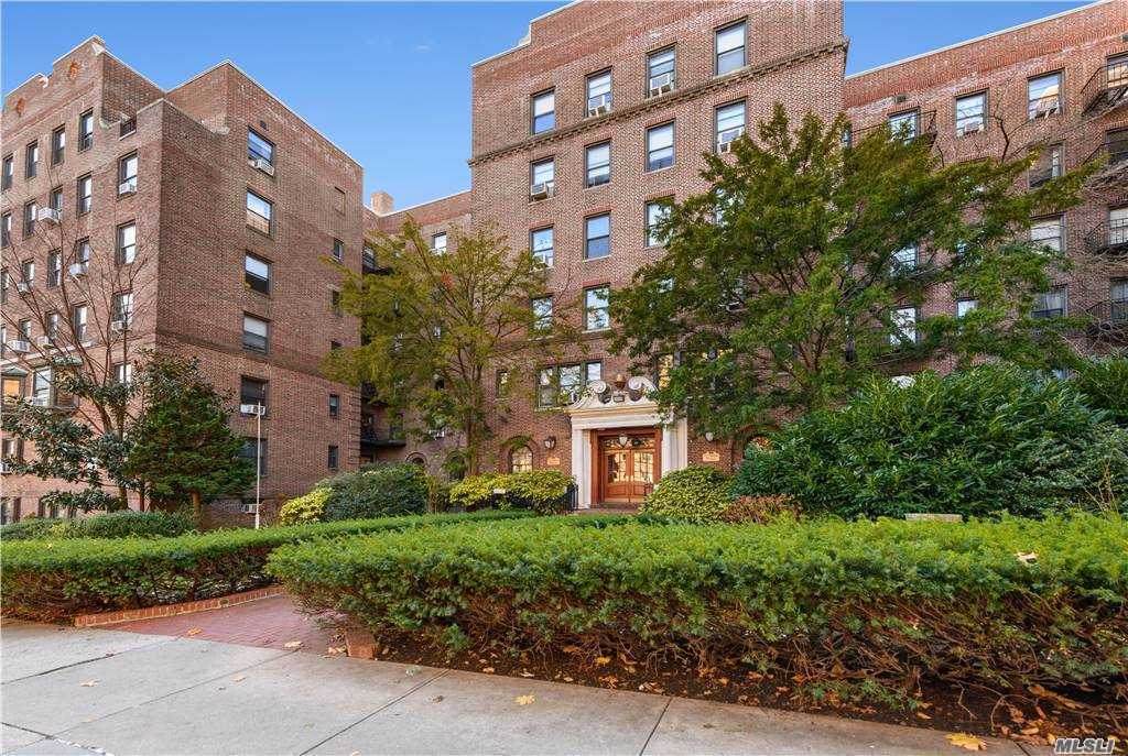 83-80 118th Street - Photo 1