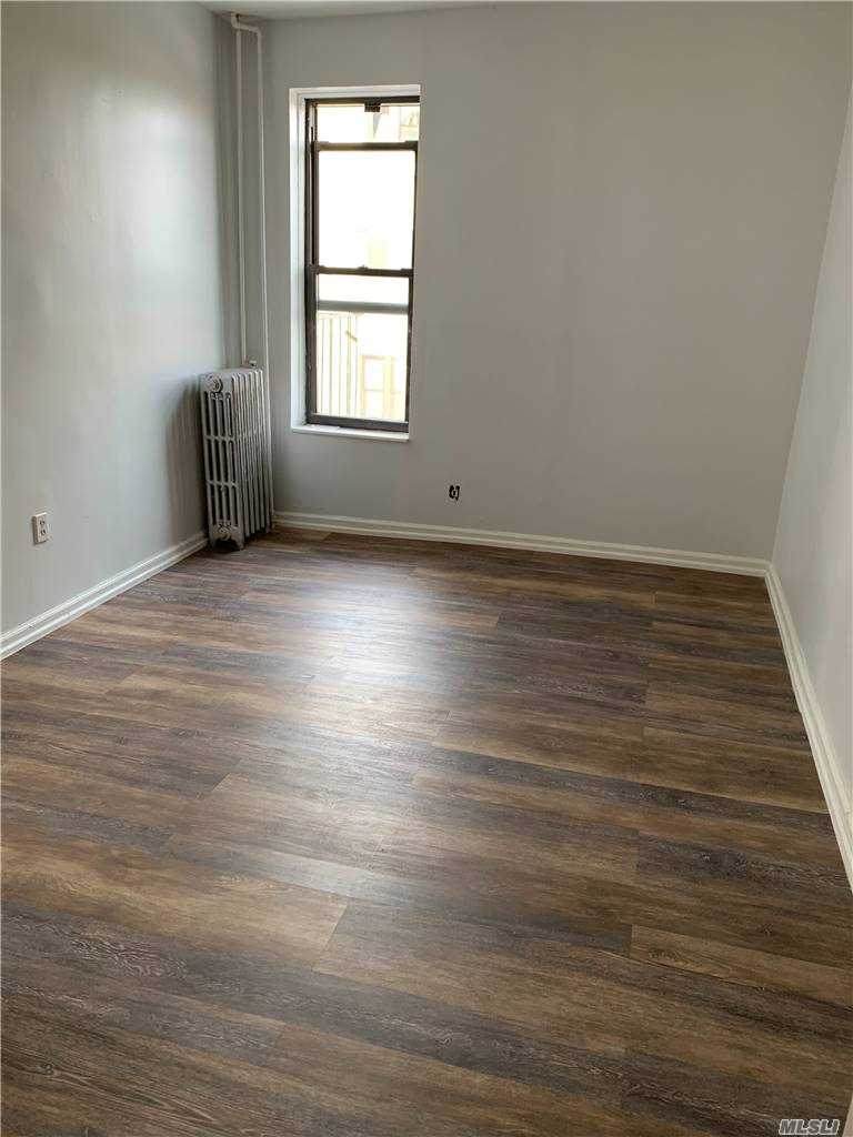 920 4 Avenue - Photo 1
