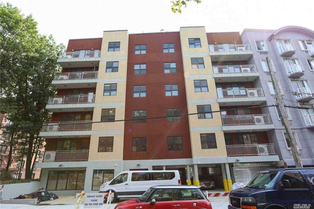 84-03 Lander Street - Photo 1