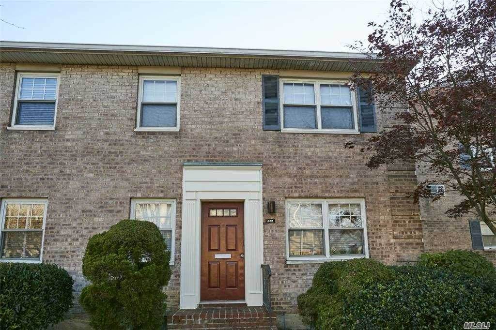 412 Merrick Rd - Photo 1