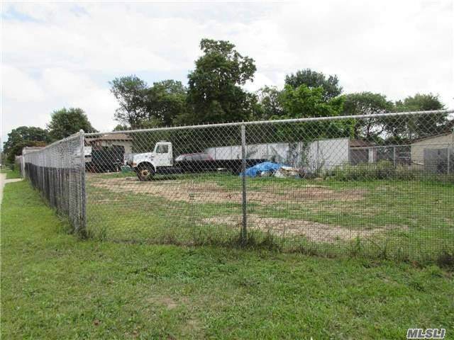 1699 5th Avenue - Photo 1