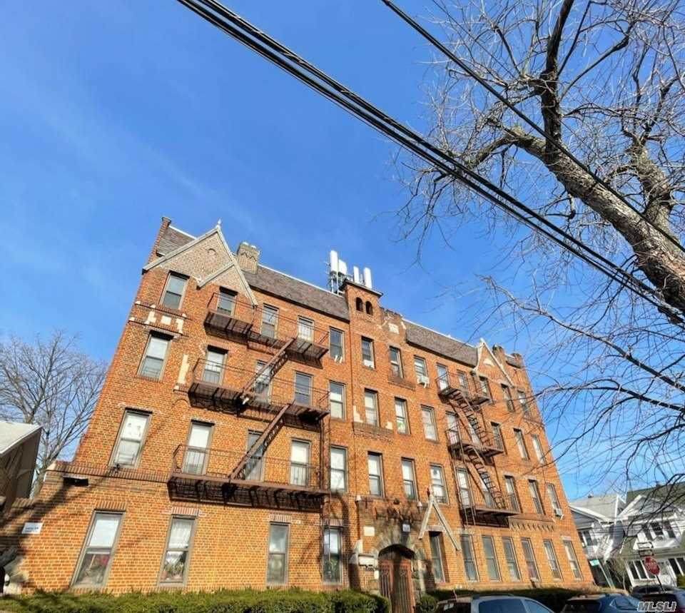 94-45 86 Road - Photo 1