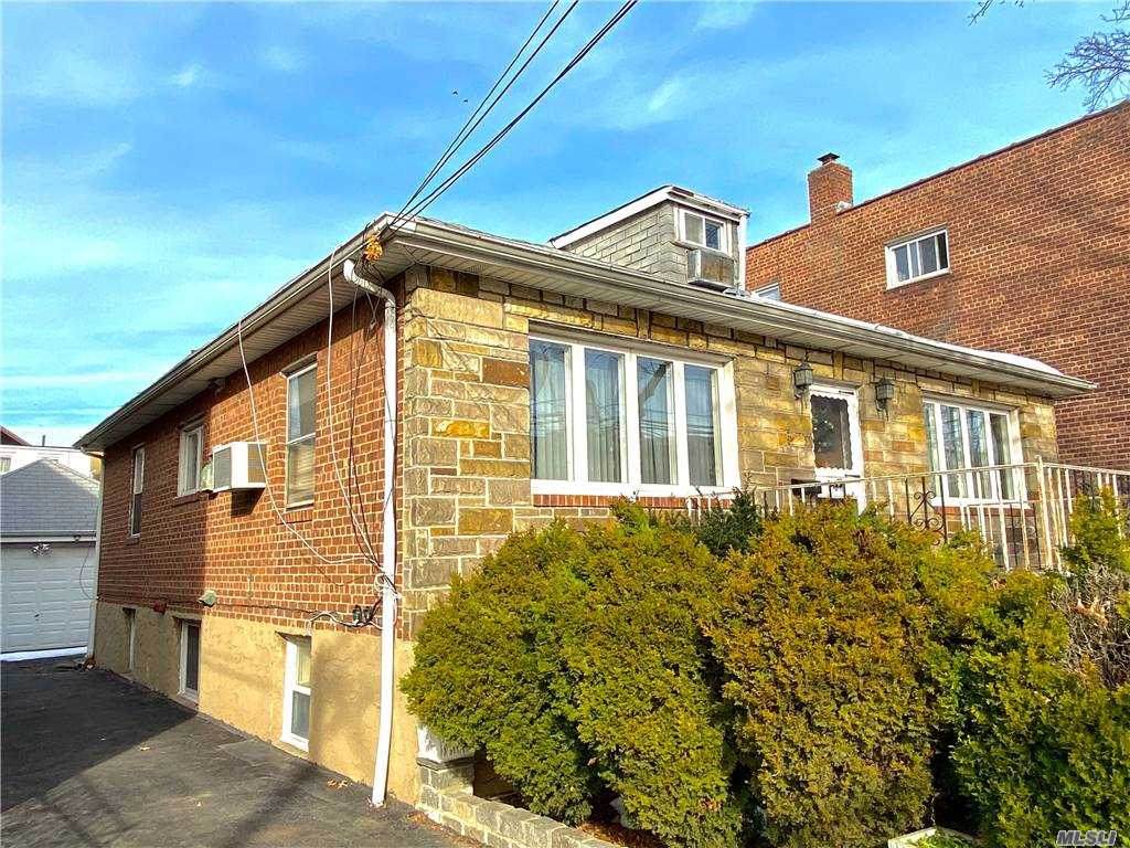 104-45 47 Avenue - Photo 1