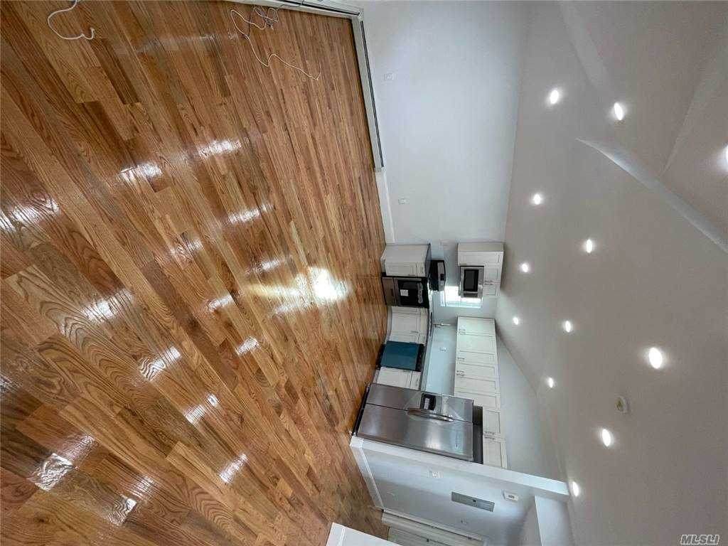 11936 155th St - Photo 1