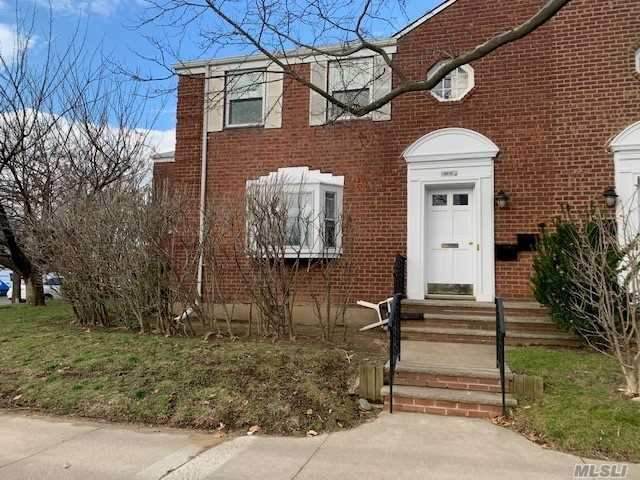 260-01 73rd Avenue - Photo 1
