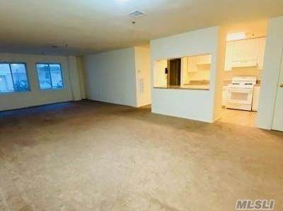 20 Franklin Boulevard - Photo 1