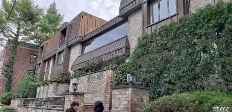 130 Middle Neck Road - Photo 1