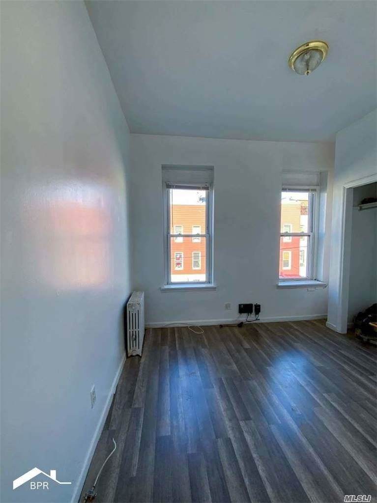 266 Nassau Avenue - Photo 1