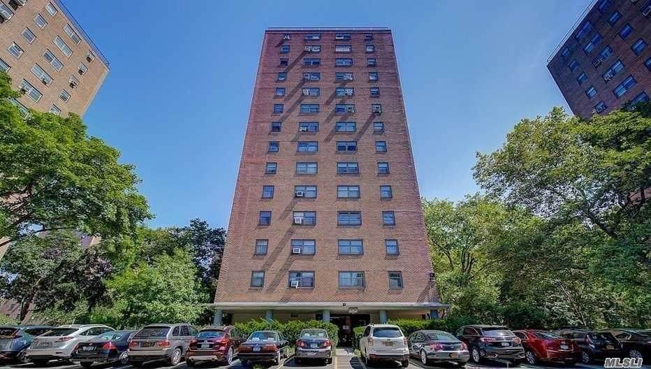 21-31 34th Ave Avenue - Photo 1