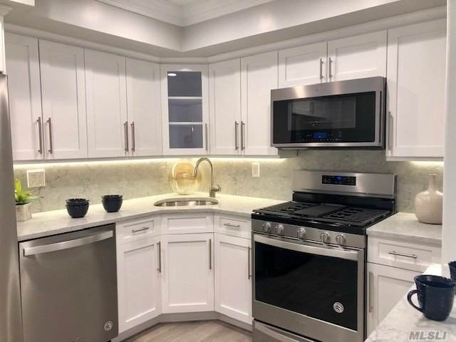 135 Westwood Drive - Photo 1