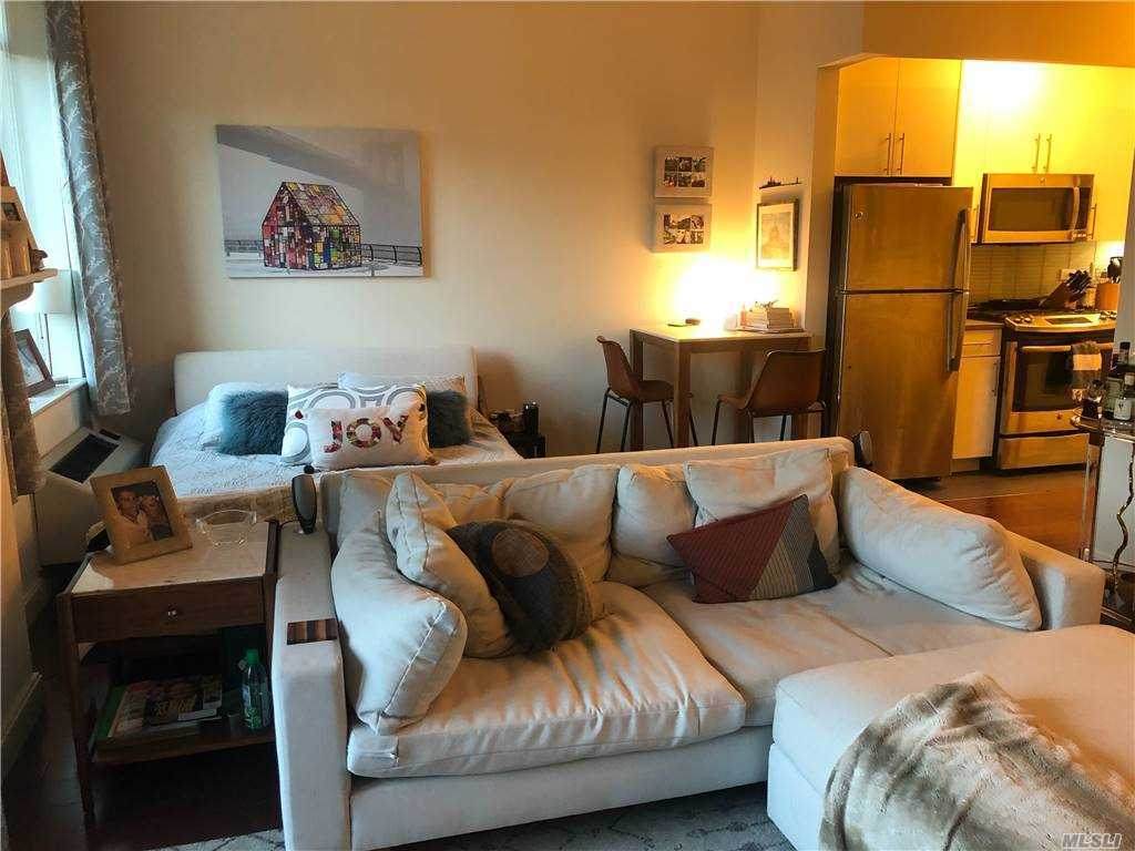81 Fleet Place - Photo 1