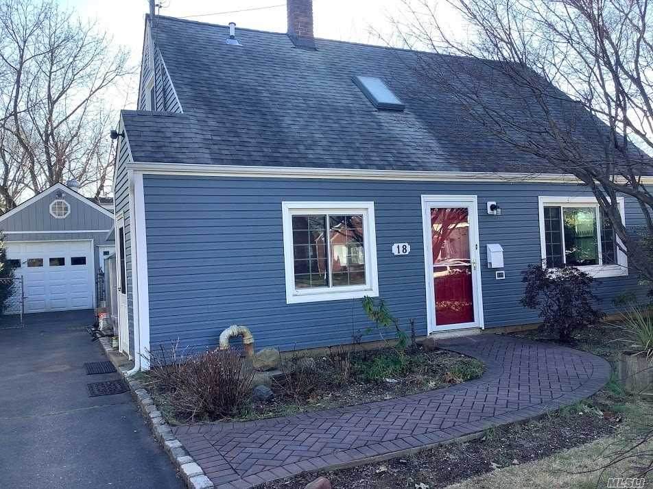 18 Harvard Street - Photo 1