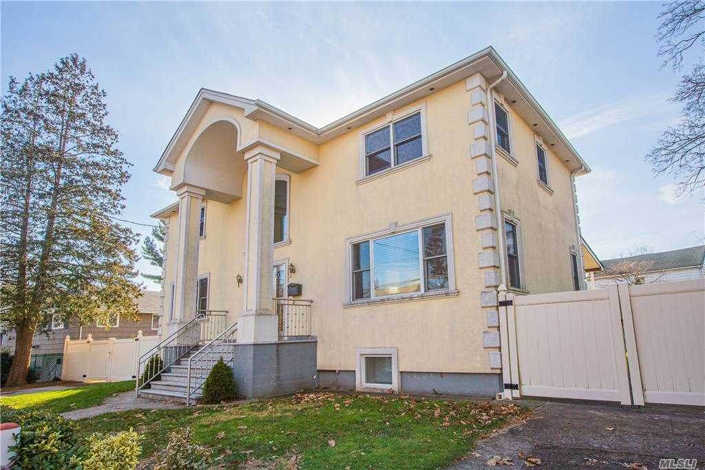 8 Cornell Lane - Photo 1