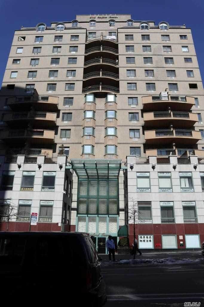 133-47 Sanford Avenue - Photo 1