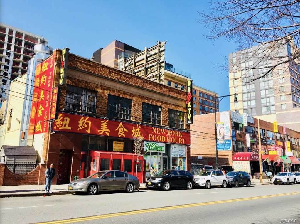 133-35 Roosevelt Avenue - Photo 1