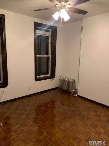 411 Tompkins Avenue - Photo 1