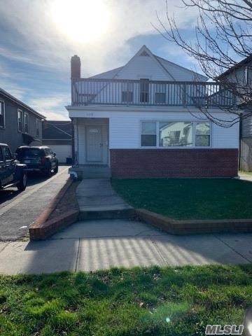 440 Hudson Street - Photo 1