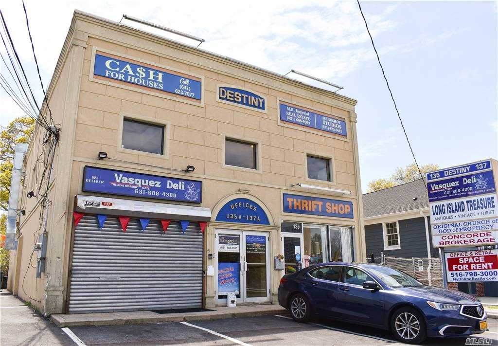 135 Sunrise Highway - Photo 1