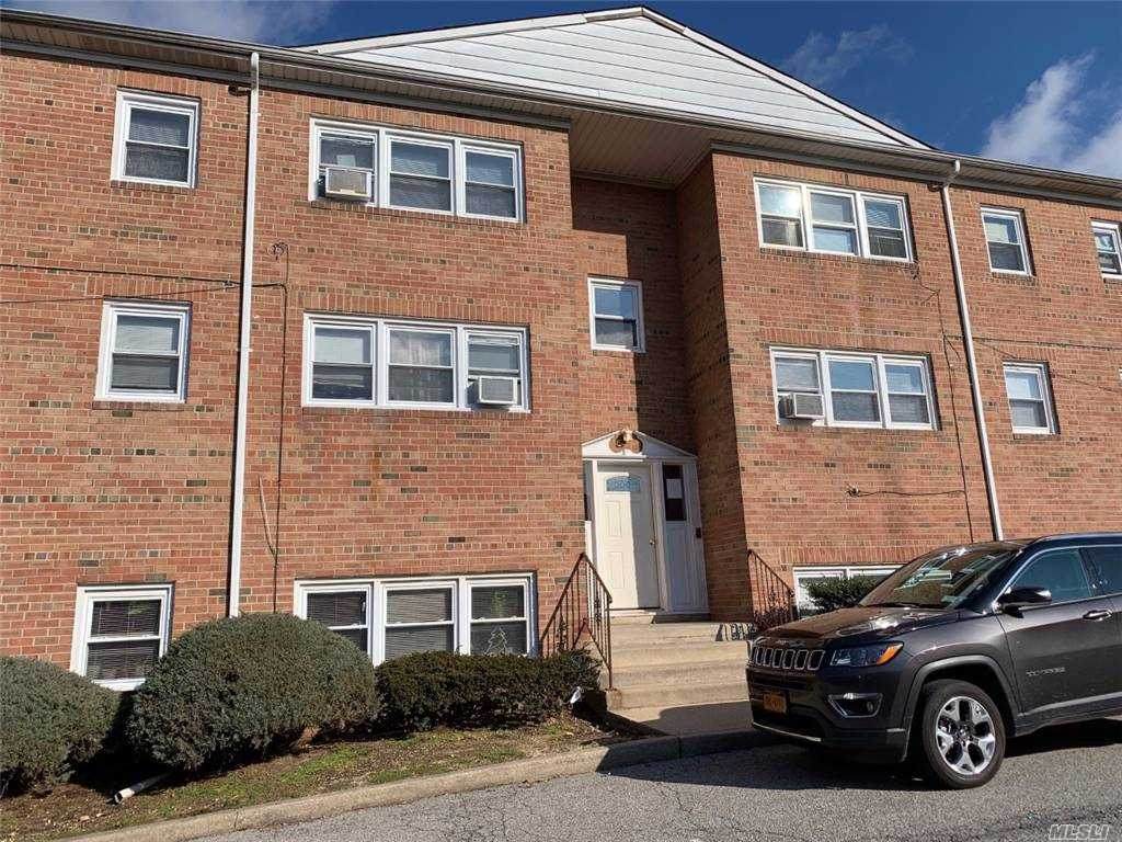 464 Corona Avenue - Photo 1