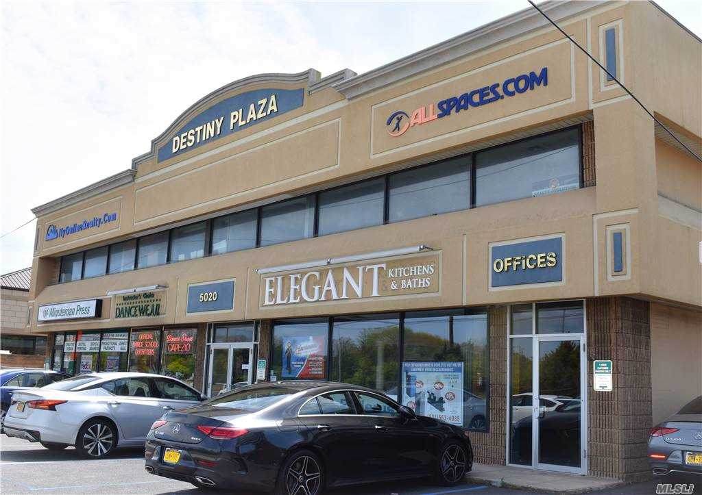 5020 Sunrise Highway - Photo 1