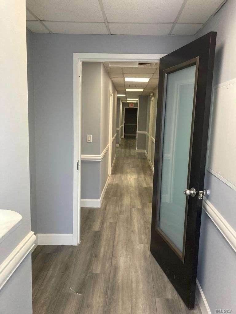 455 Bayview Avenue - Photo 1