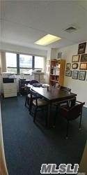 219-03 Northern Blvd - Photo 1
