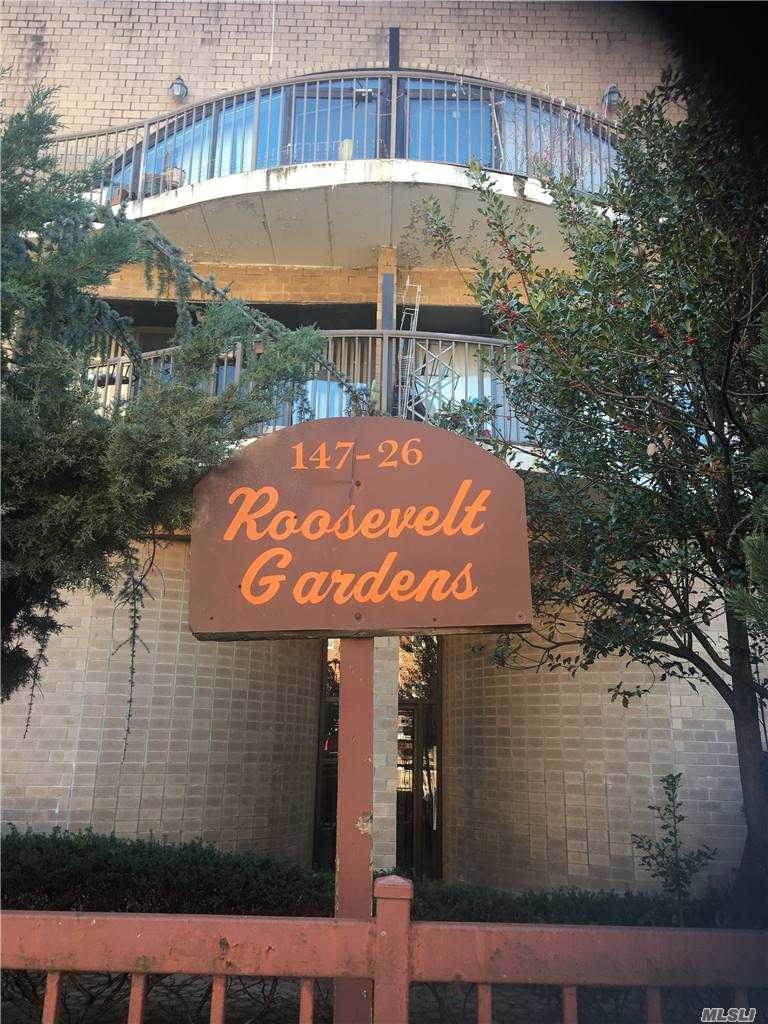 147-26 Roosevelt Avenue - Photo 1