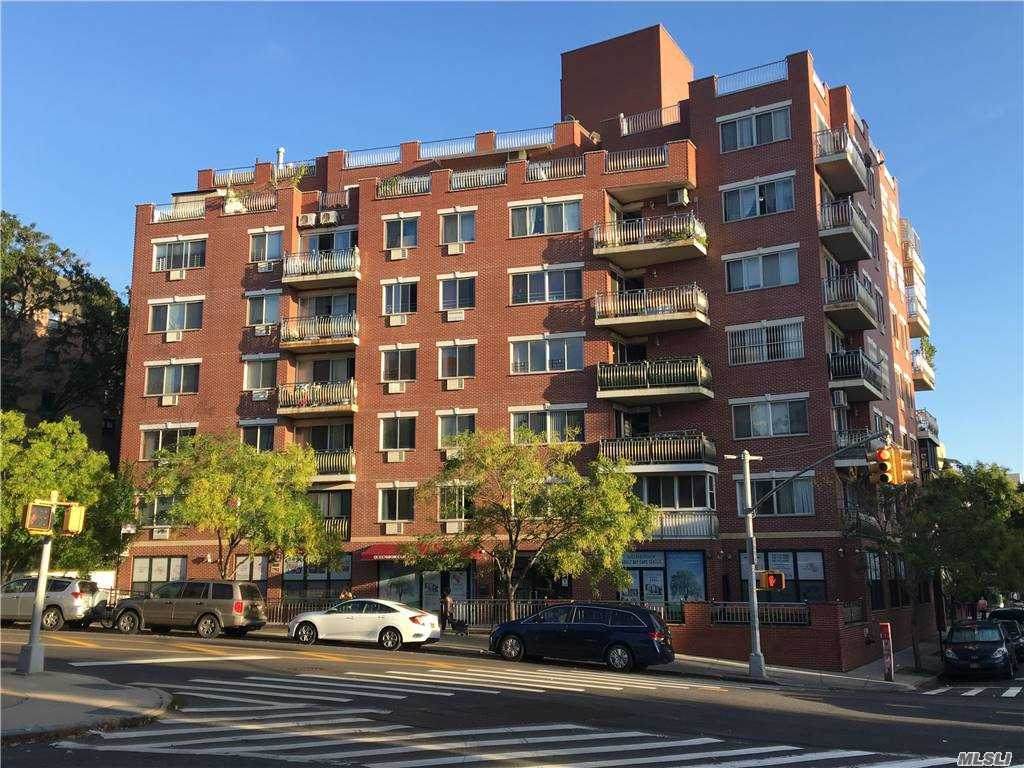 137-08 31 Rd - Photo 1