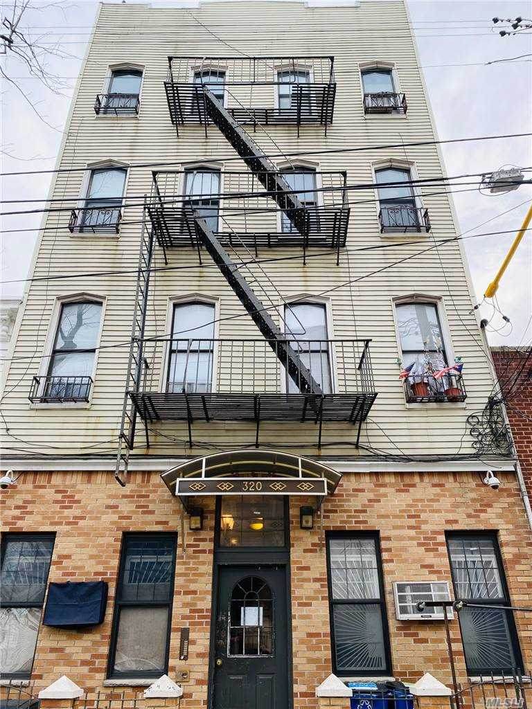 320 Powers Street - Photo 1